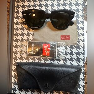 Ray-Ban State Street sunglasses